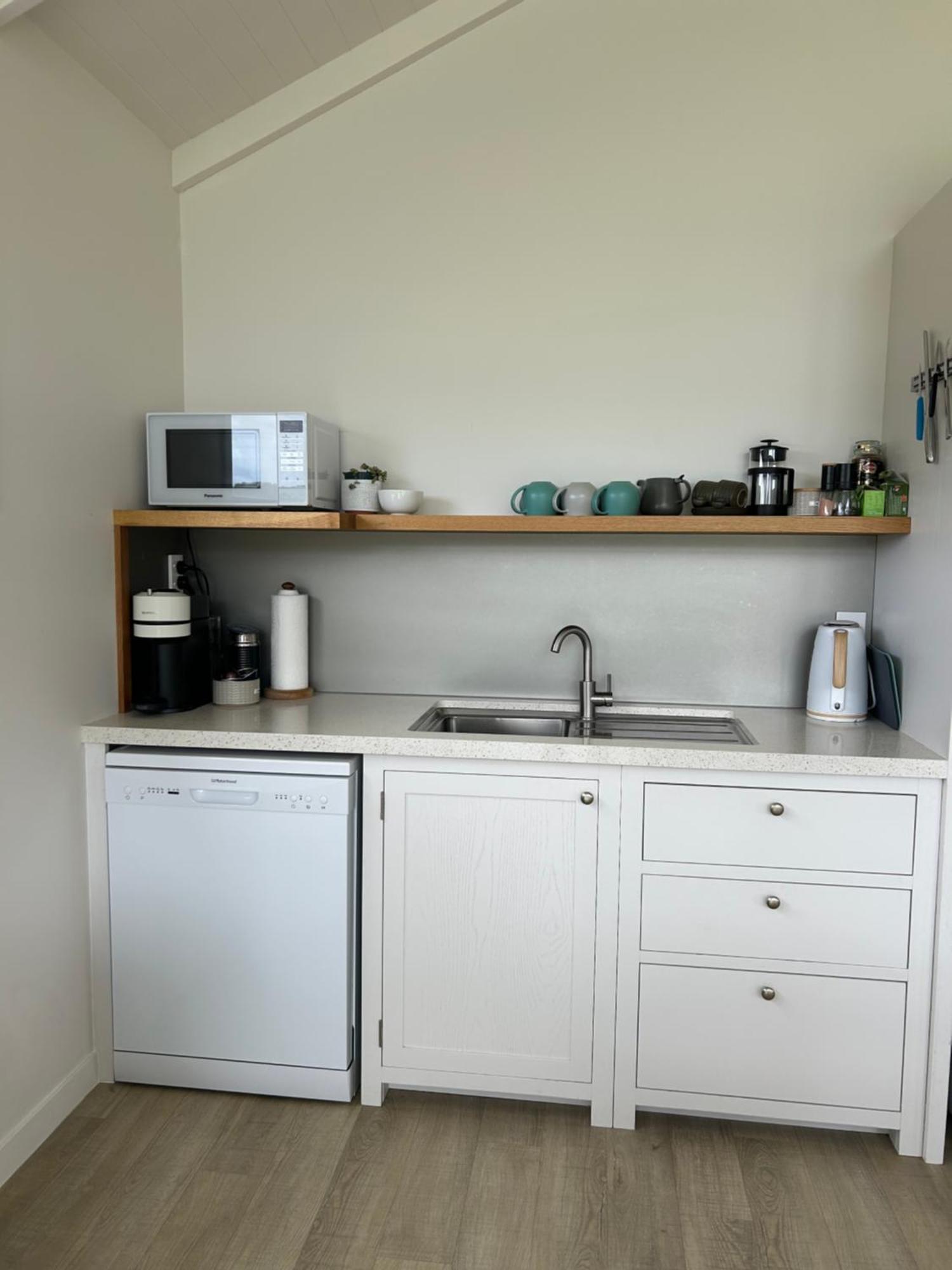 Purangi Waterfront Retreat Apartment Cooks Beach Luaran gambar